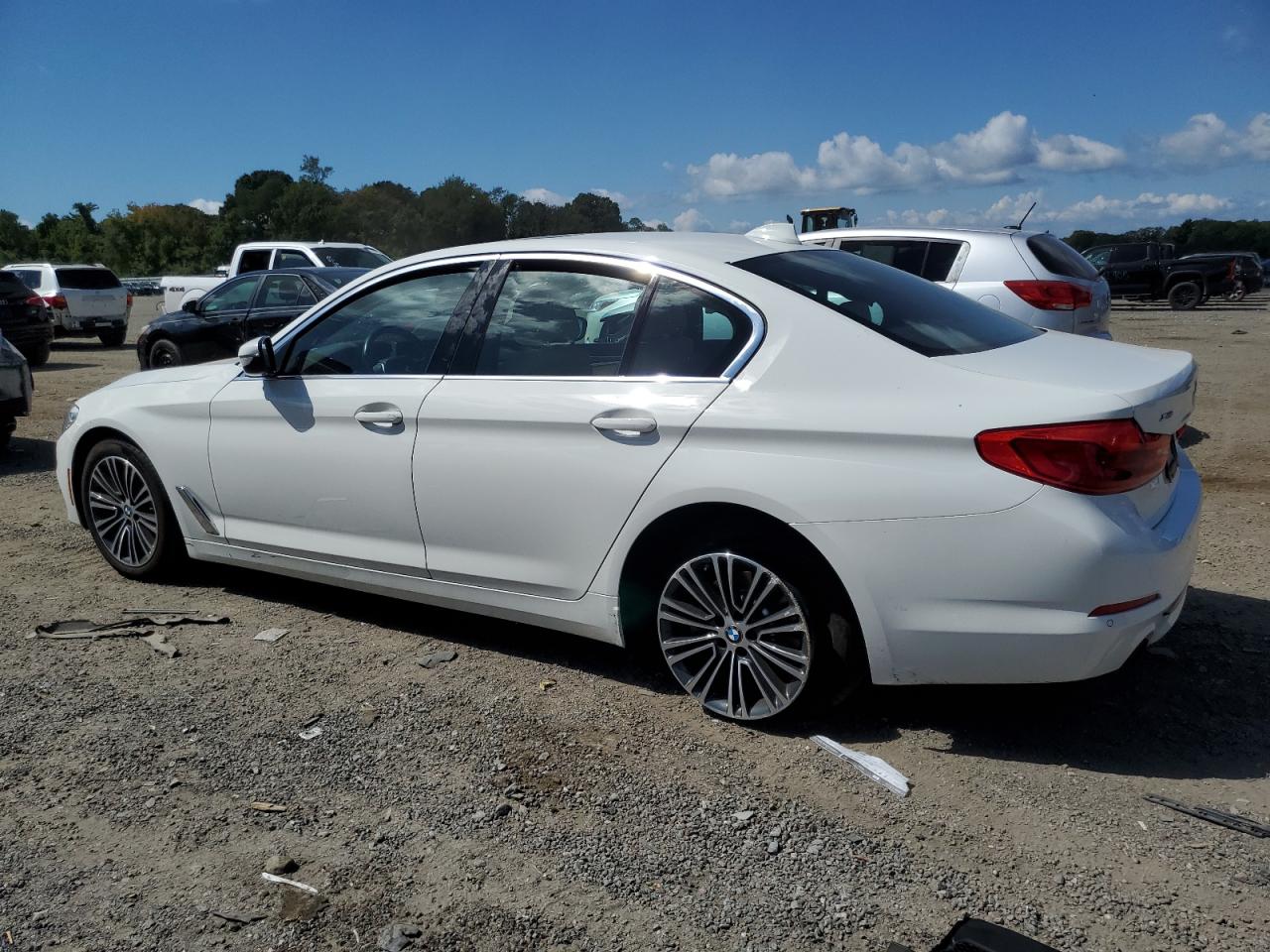 BMW 5 SERIES XI