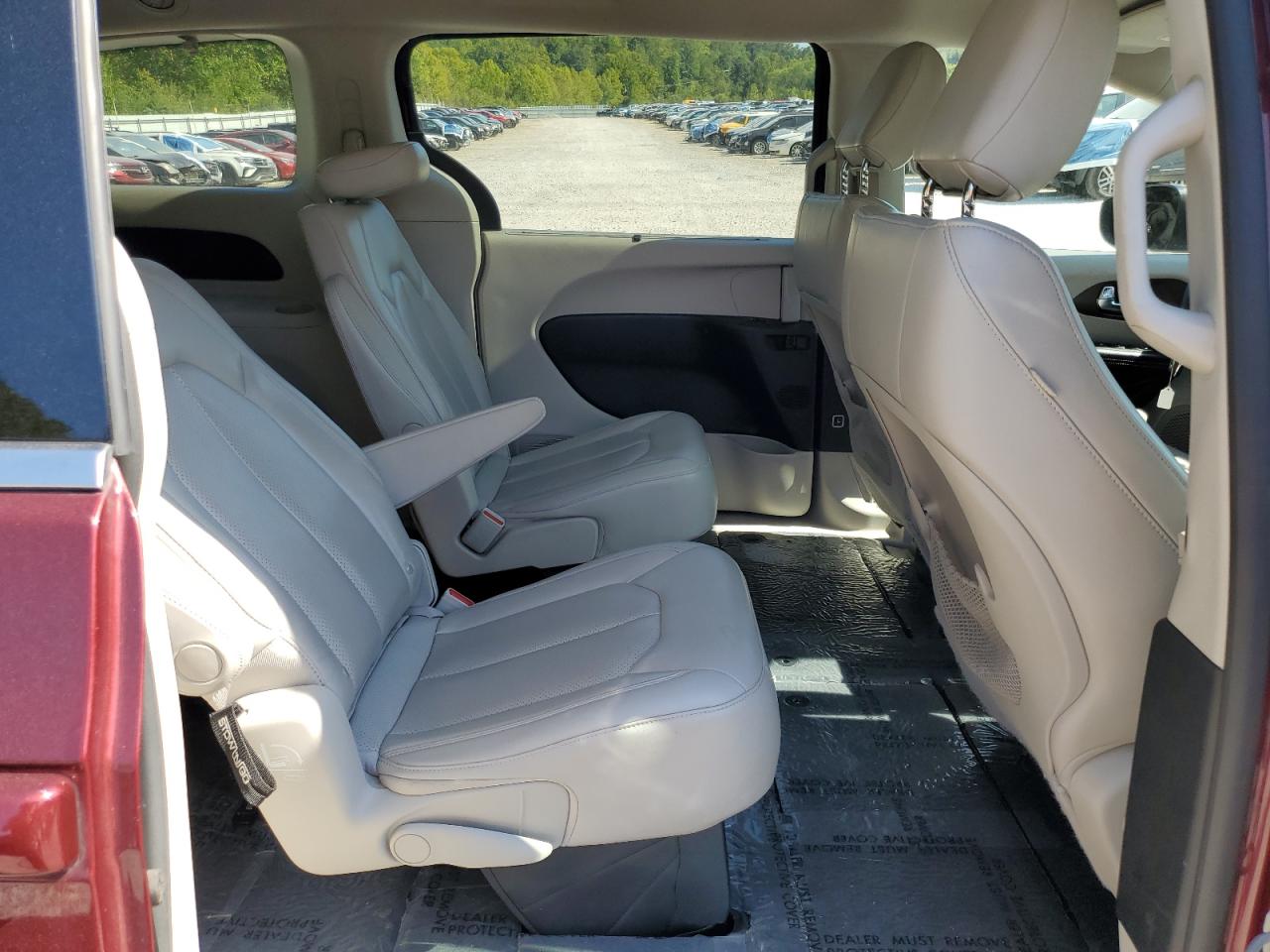 CHRYSLER VOYAGER LXI