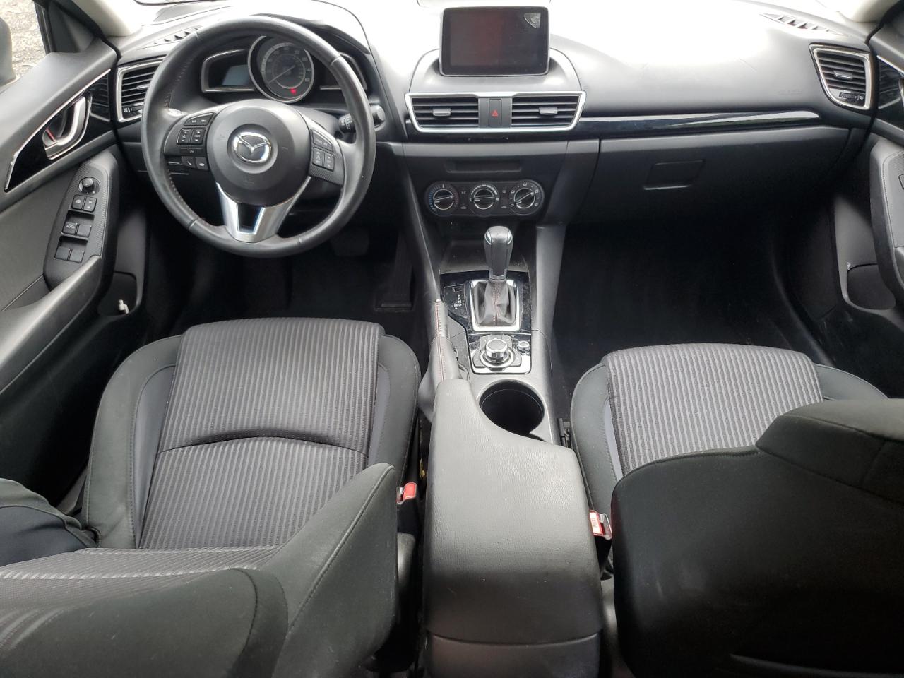 MAZDA 3 TOURING
