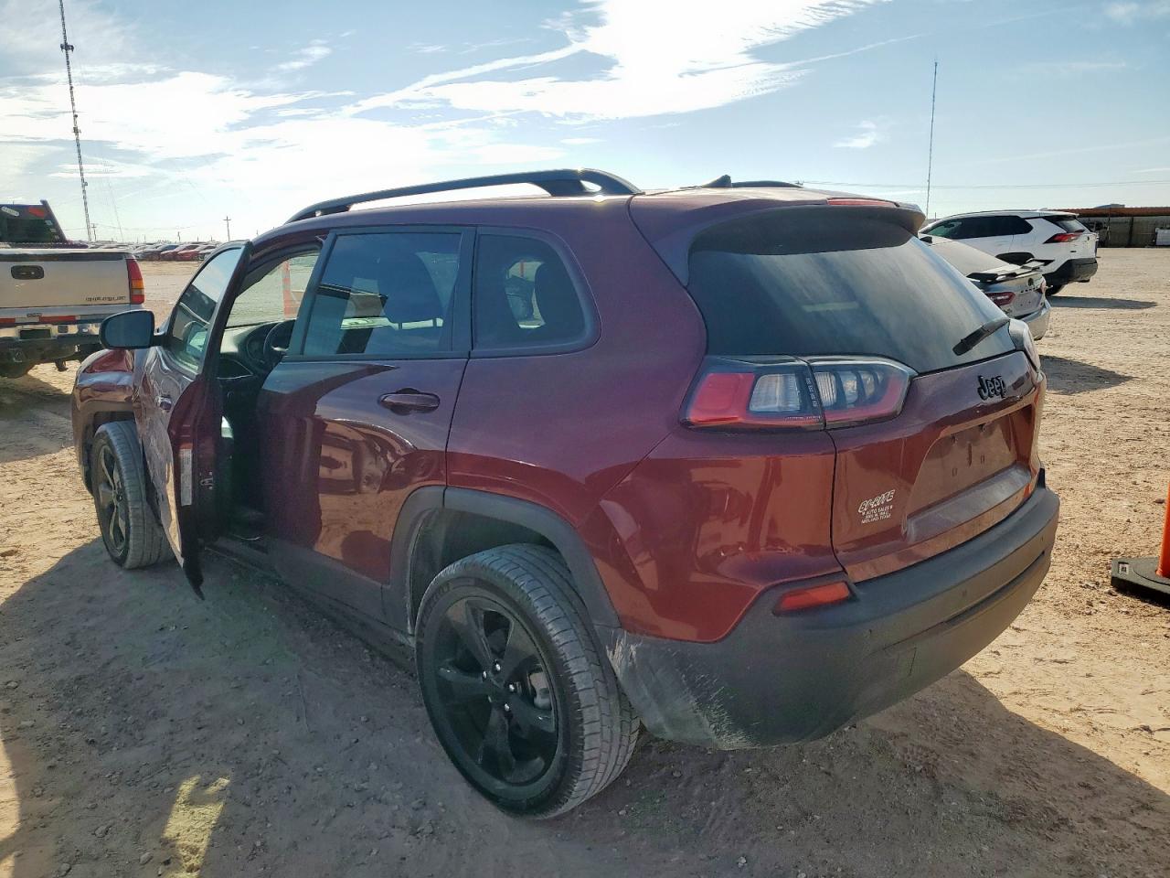 JEEP GRAND CHEROKEE LATITUDE PLUS