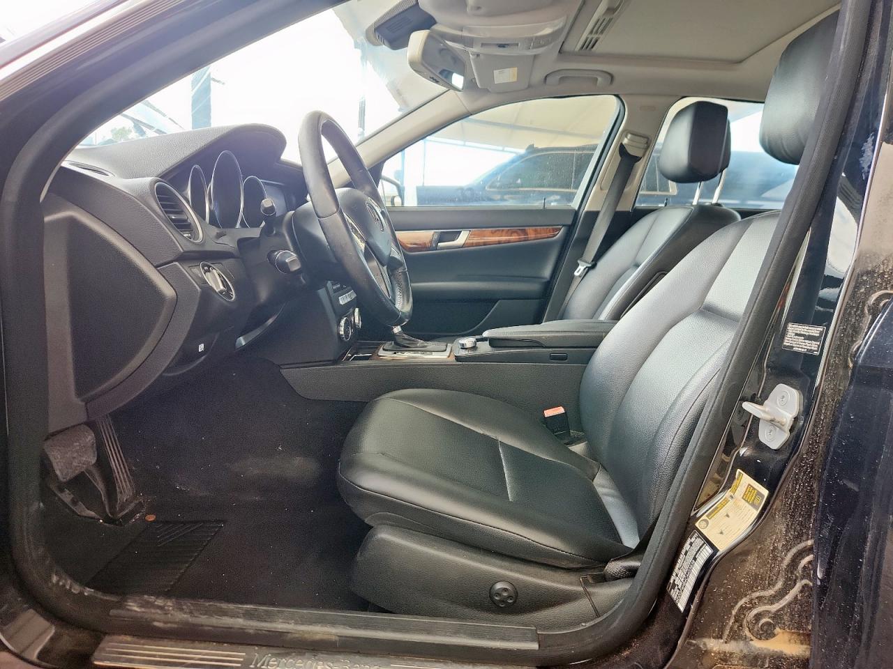 MERCEDES-BENZ C-CLASS 250