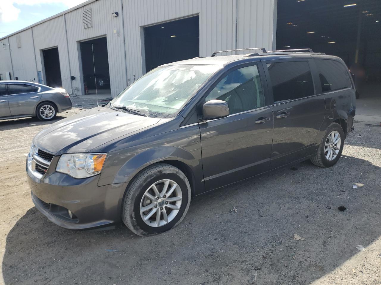DODGE GRAND CARAVAN SXT
