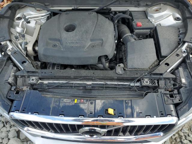 2021 VOLVO XC60 T5 IN YV4102RL4M1876001