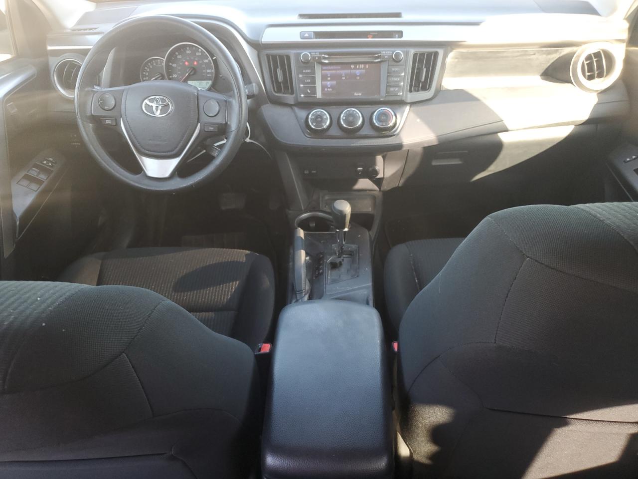 TOYOTA RAV4 LE