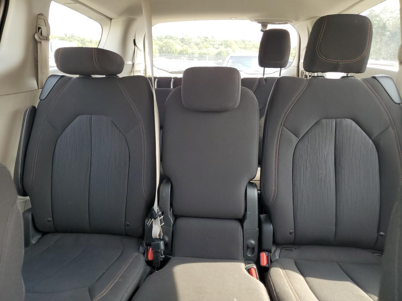 CHRYSLER PACIFICA TOURING