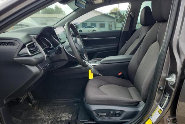 2021 TOYOTA CAMRY LE 4T1C11AK7MU556378