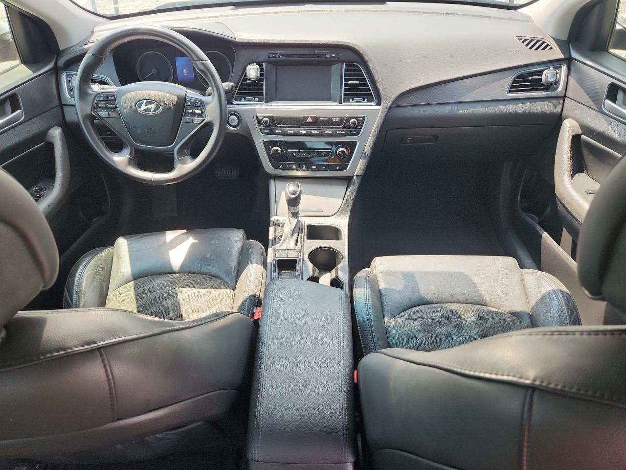 HYUNDAI SONATA SPORT