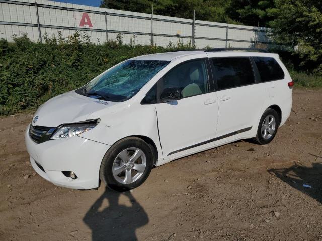 TOYOTA SIENNA LE