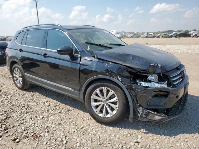 2018 VOLKSWAGEN TIGUAN SE - 3VV3B7AX7JM019074