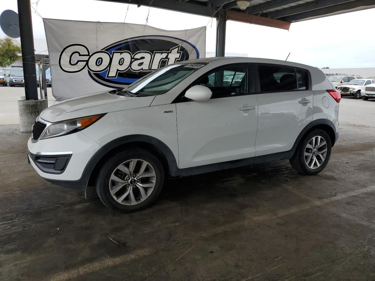 KIA SPORTAGE LX