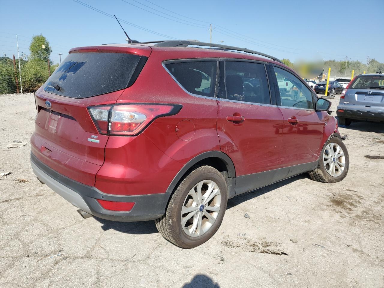 FORD ESCAPE SE