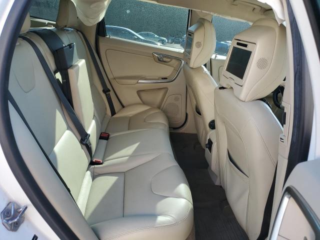 2015 VOLVO XC60 T5 PR YV440MDC1F2589874