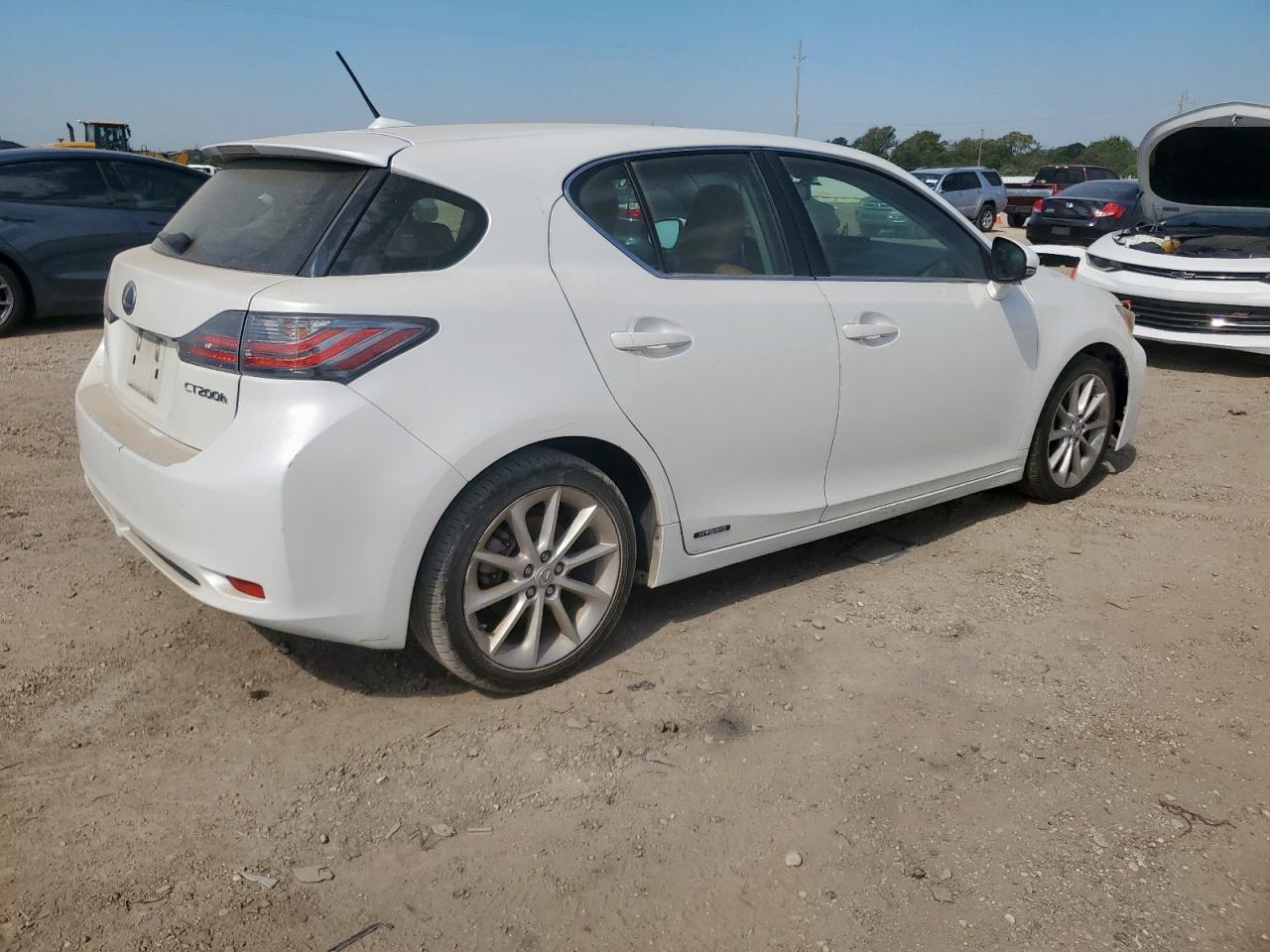 LEXUS CT 200H 200