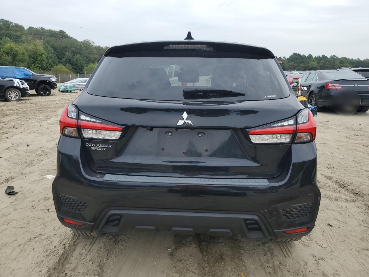 MITSUBISHI OUTLANDER S/SE