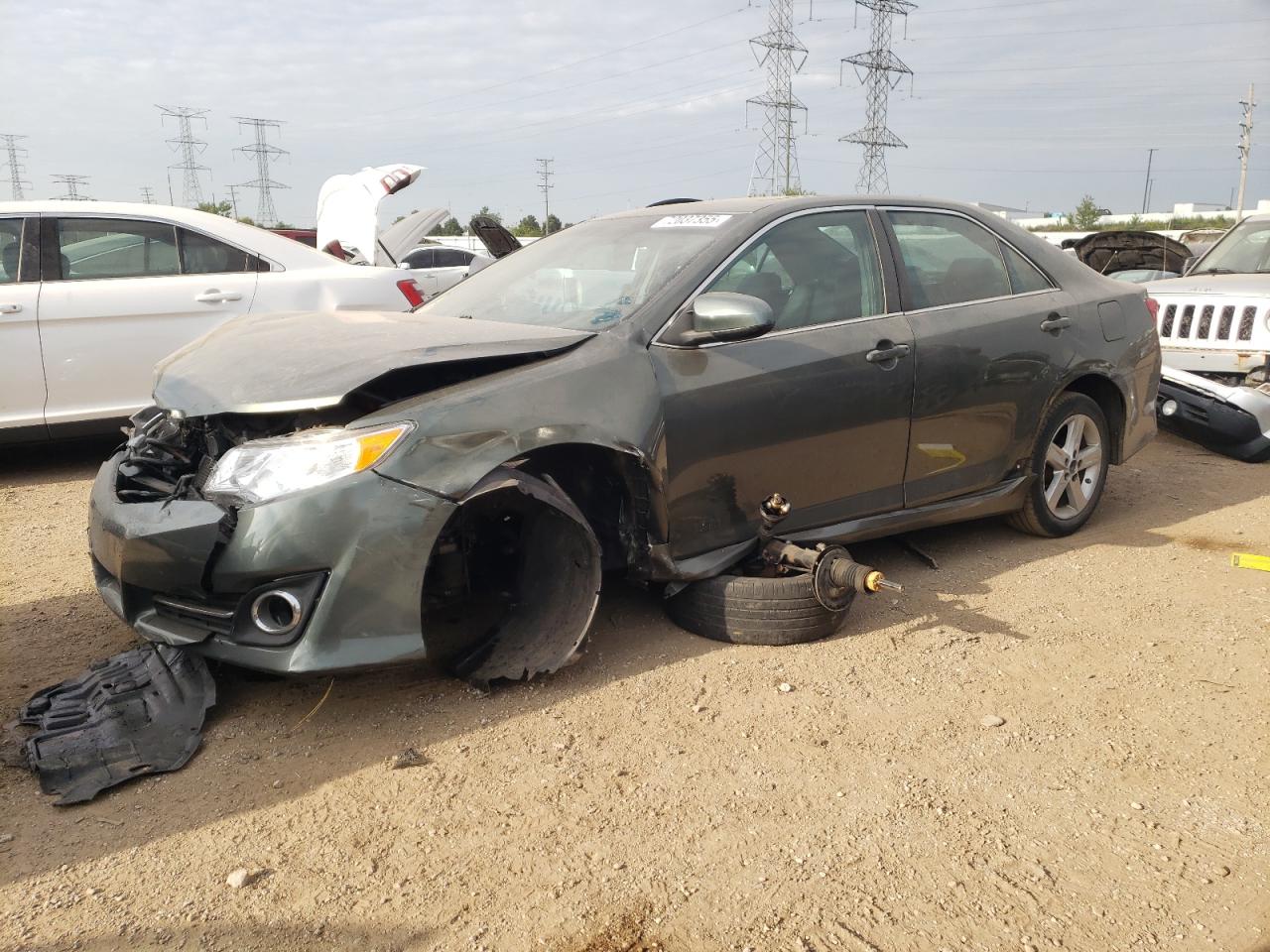 TOYOTA CAMRY HYBRID