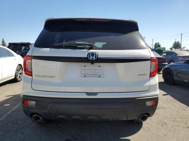 2019 HONDA PASSPORT S 5FNYF7H24KB005321