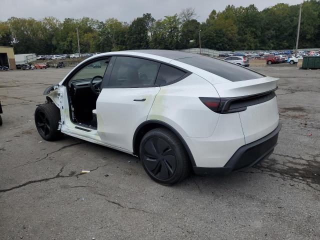 2026 TESLA MODEL Y 7SAYGDEE6TA463504