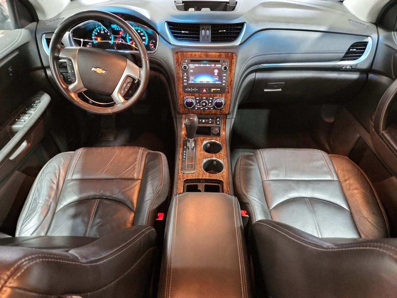 CHEVROLET TRAVERSE LT