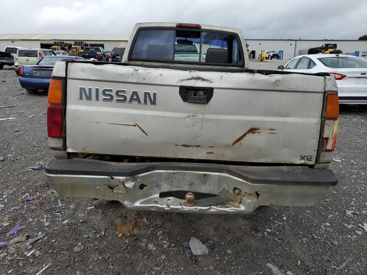 Lot #3276429714 1996 NISSAN TRUCK XE