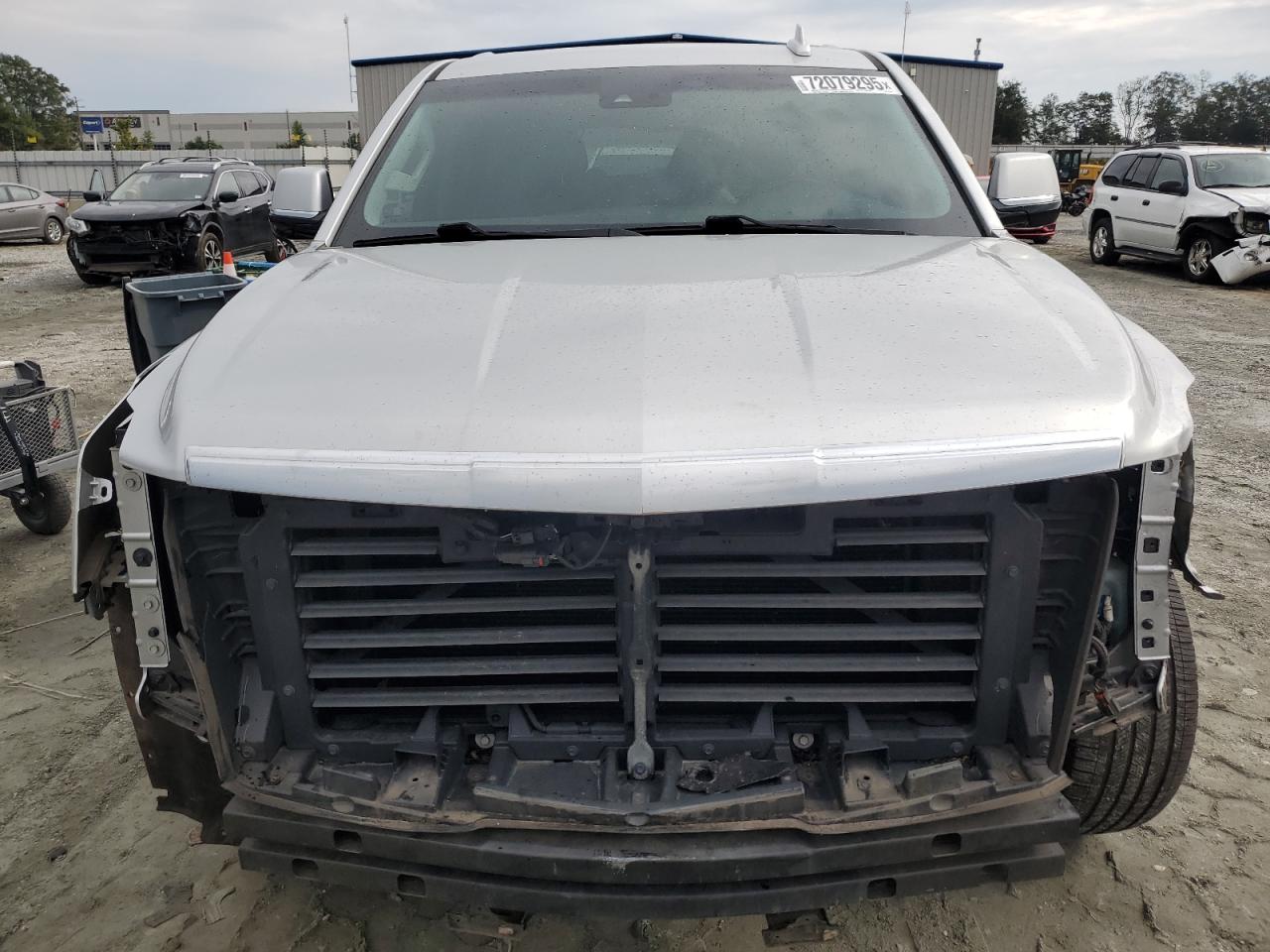 CADILLAC ESCALADE ESV LUXURY