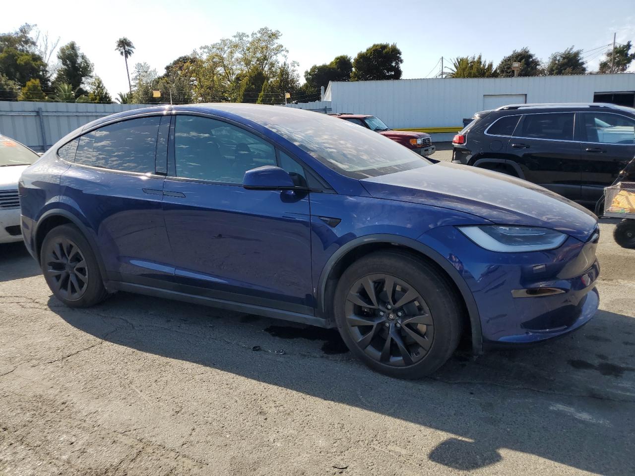 TESLA MODEL X