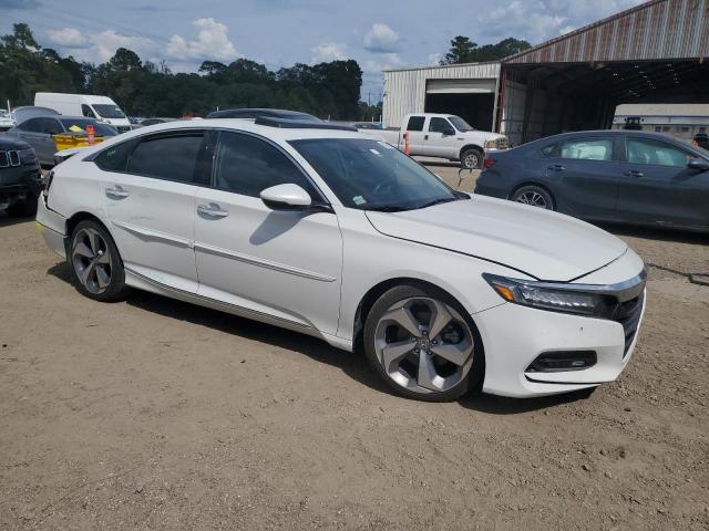 2018 HONDA ACCORD TOU 1HGCV1F97JA169276