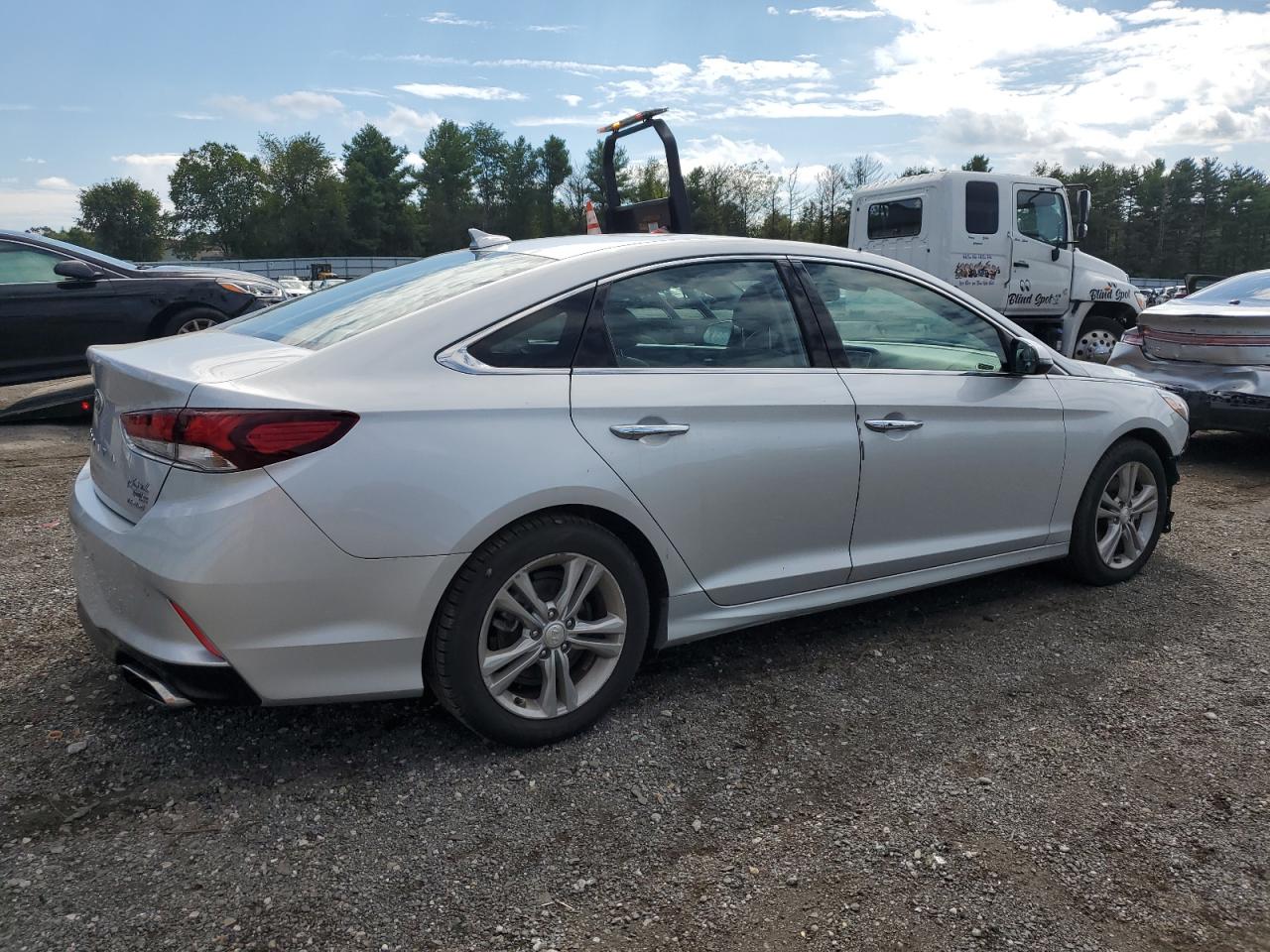 HYUNDAI SONATA SPORT