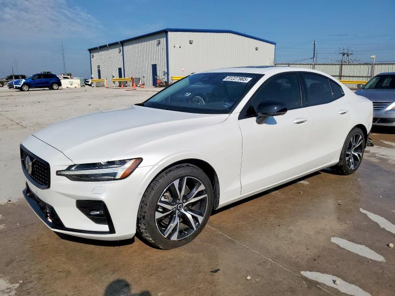 Global Auto Auctions: 2024 VOLVO S60 PLUS
