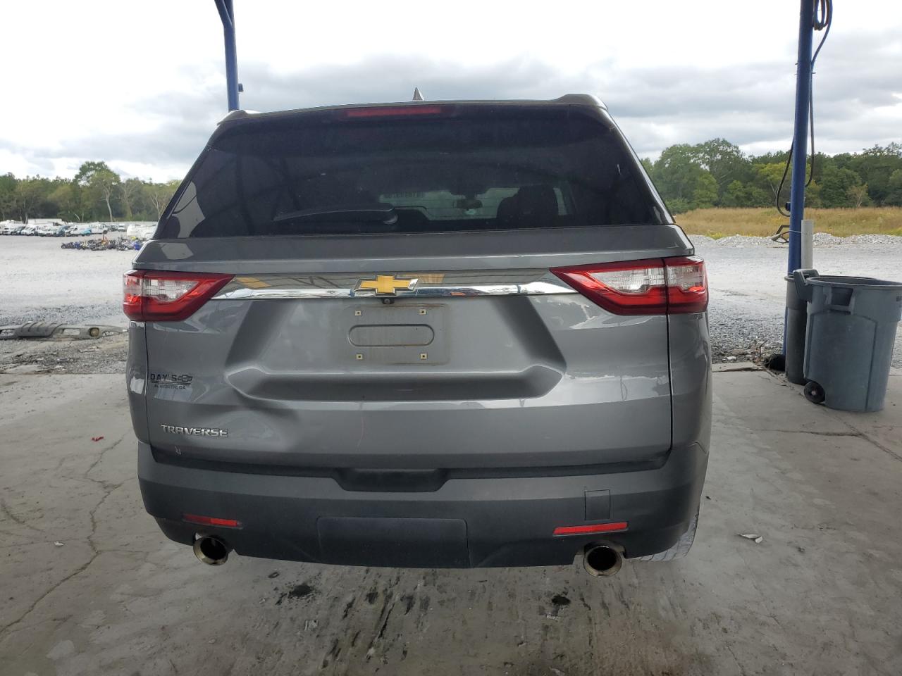 CHEVROLET TRAVERSE LS