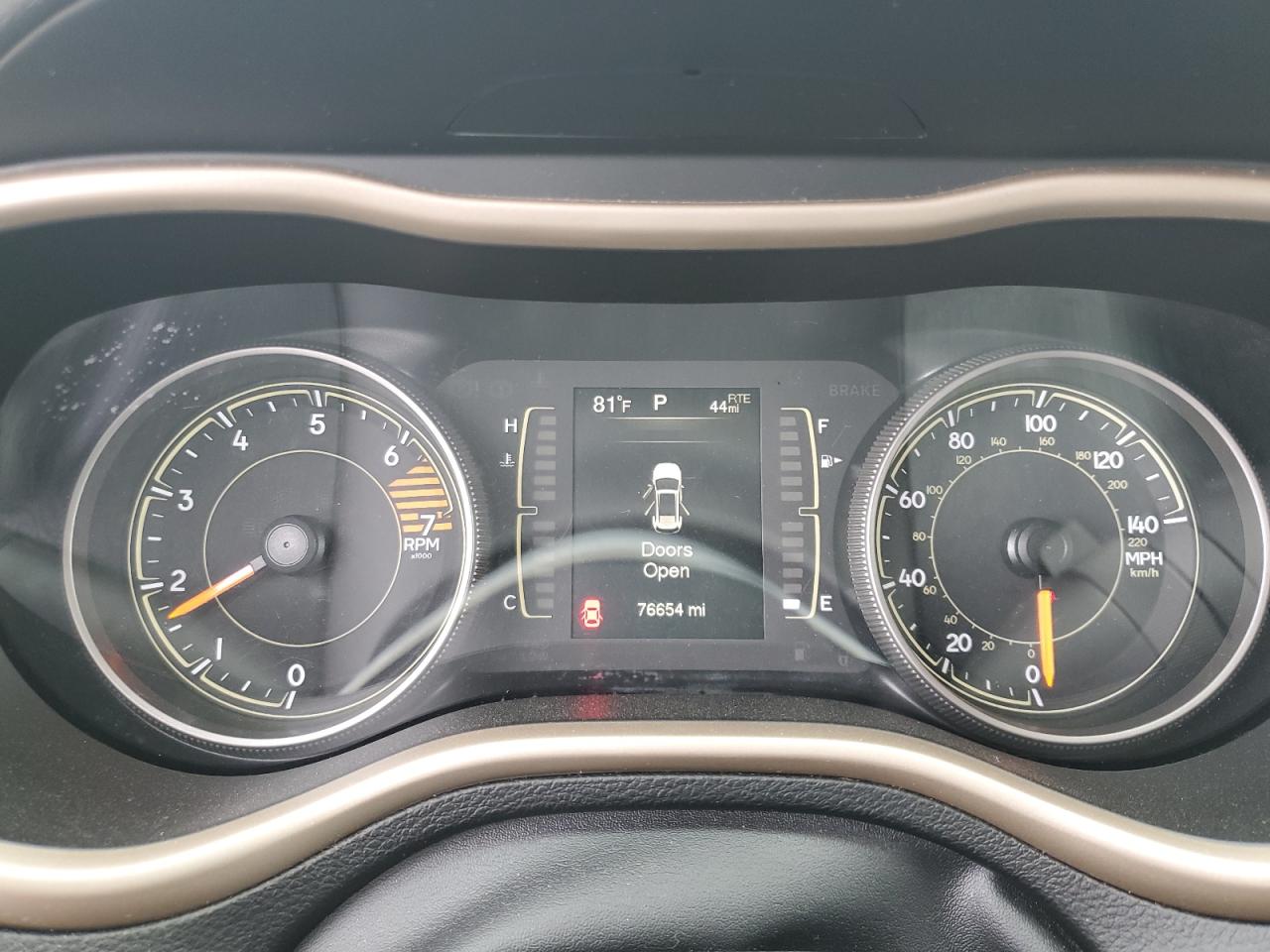 JEEP GRAND CHEROKEE LATITUDE