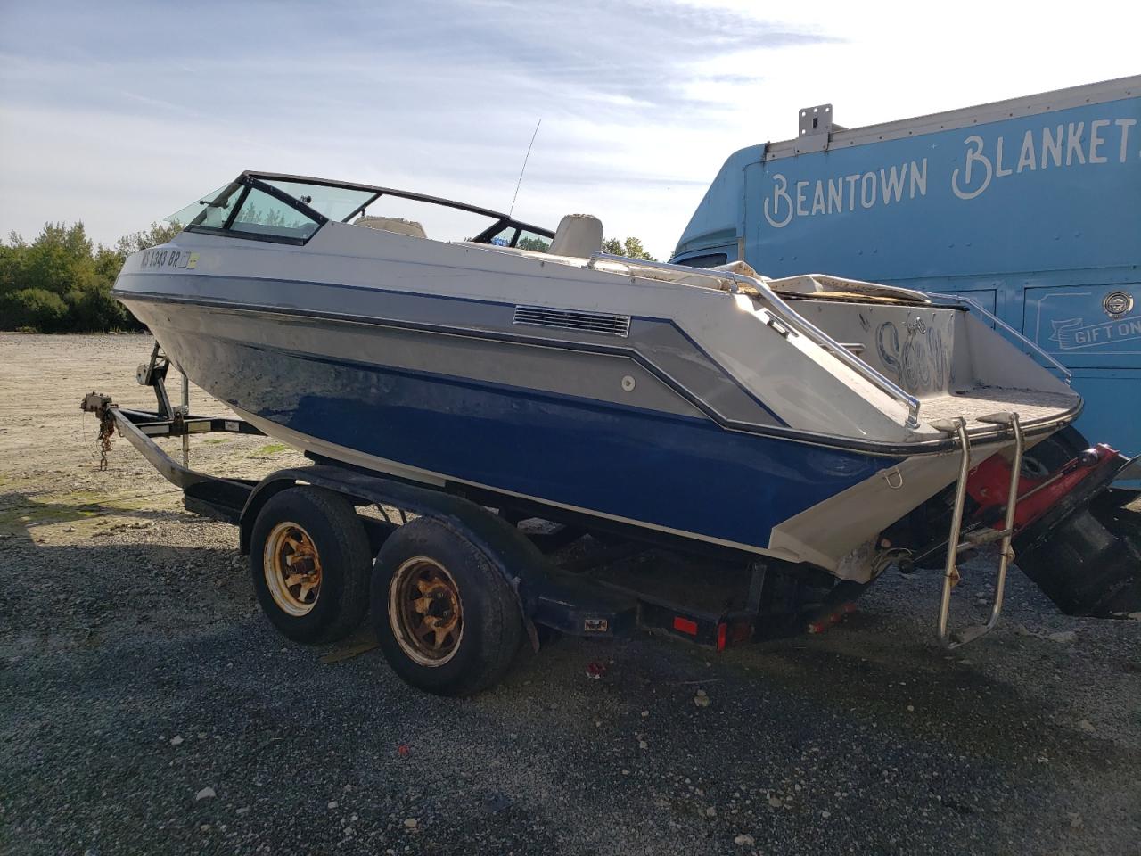 Lot #3261194969 1988 RINKER MARINE LOT