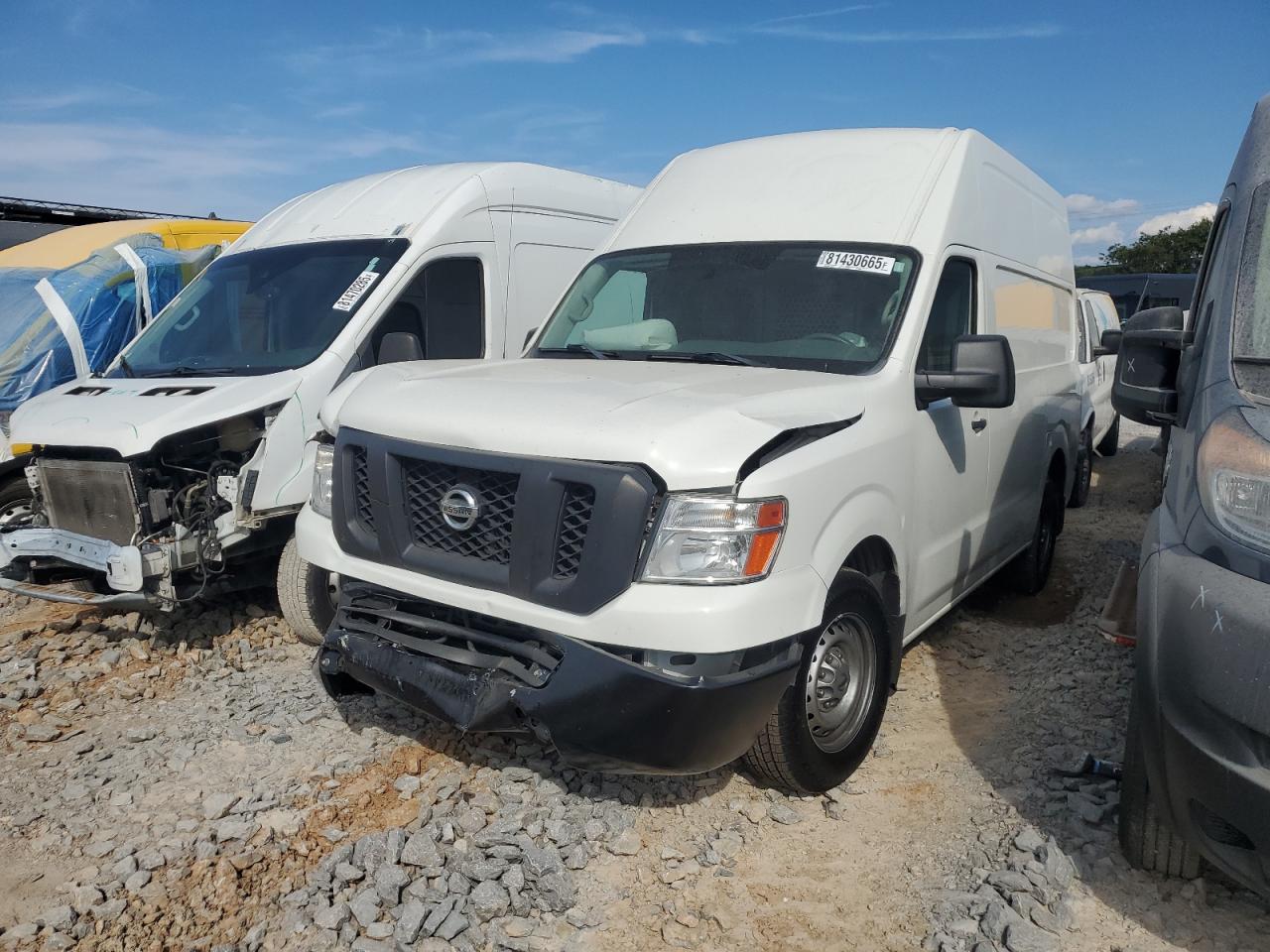 NISSAN NV2500 2500 S