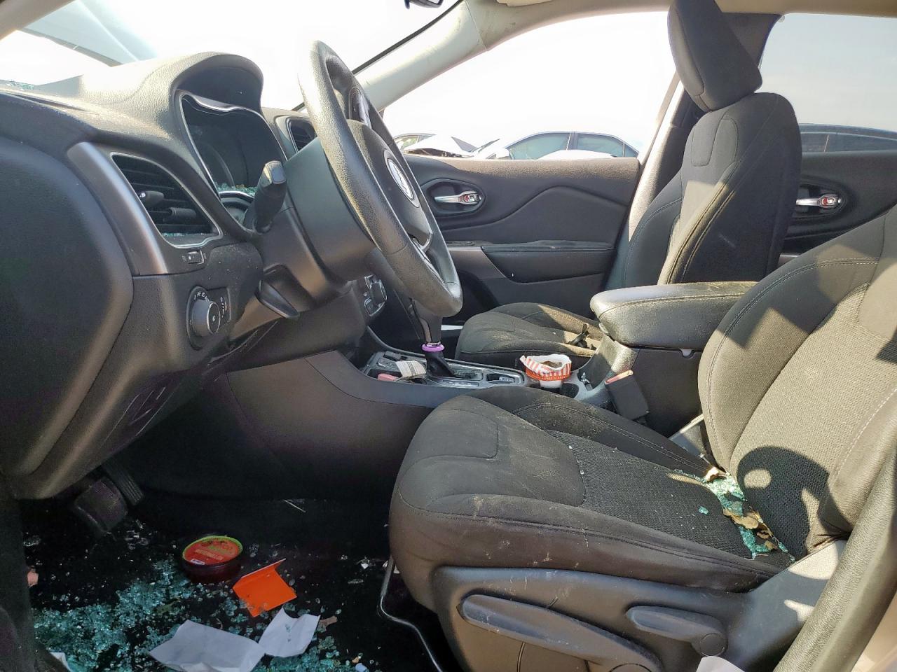 JEEP GRAND CHEROKEE LATITUDE