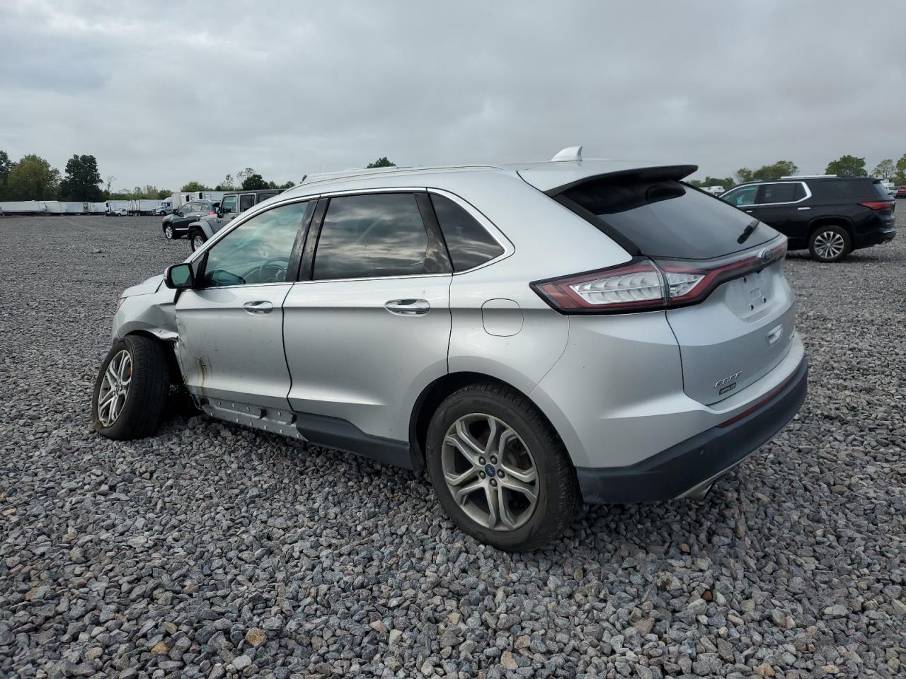 FORD EDGE TITANIUM