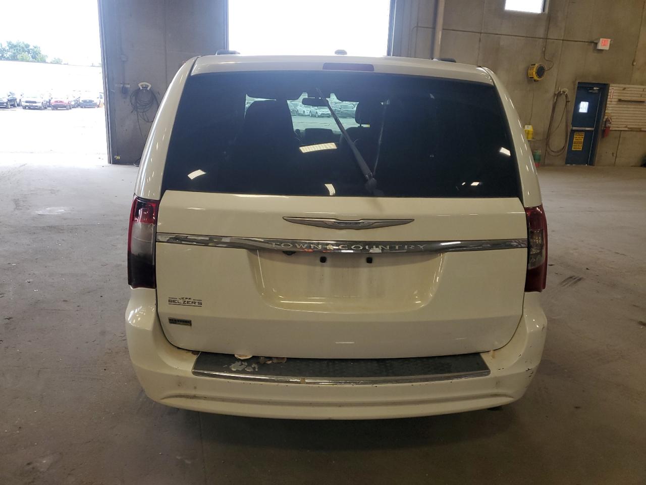 CHRYSLER TOWN & COUNTRY TOURING