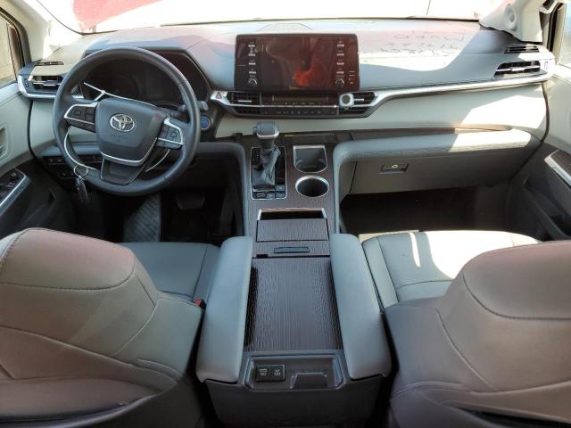 2021 TOYOTA SIENNA XLE 5TDJRKEC0MS022429