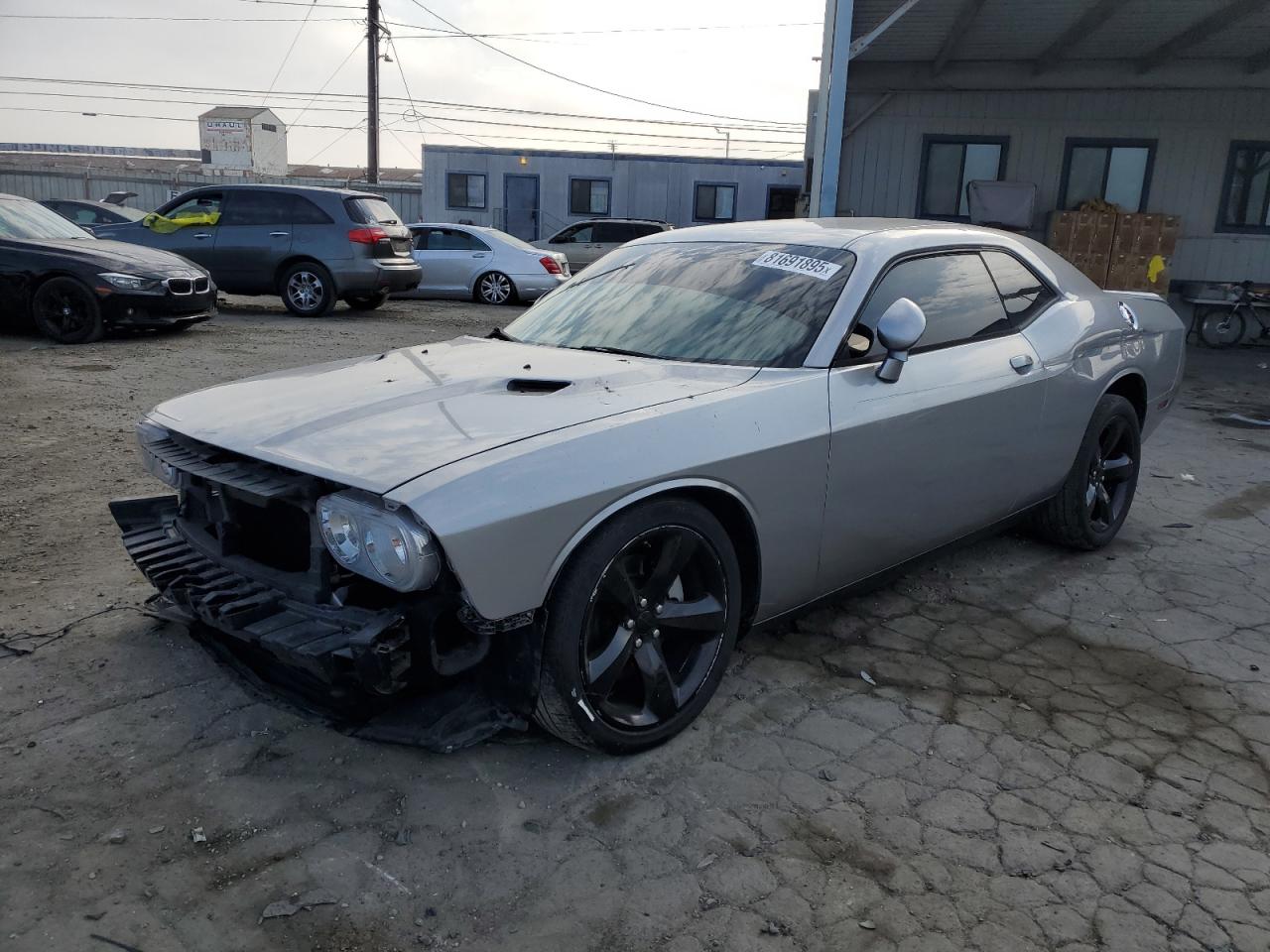  Salvage Dodge Challenger