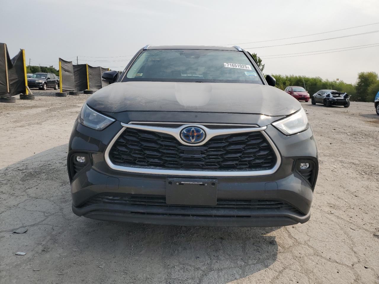 TOYOTA HIGHLANDER HYBRID XLE