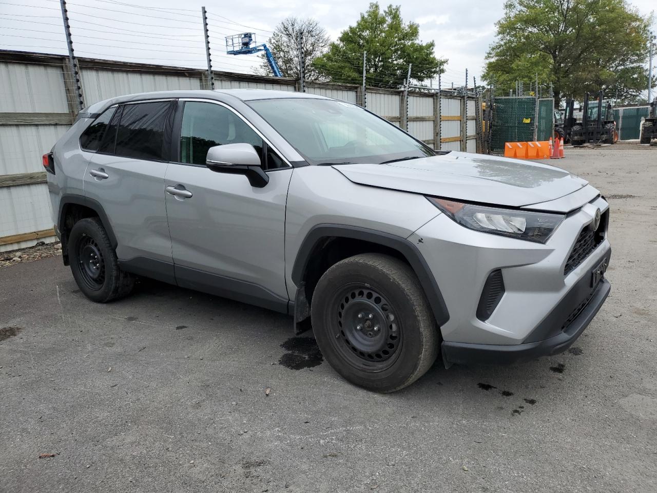 TOYOTA RAV4 LE