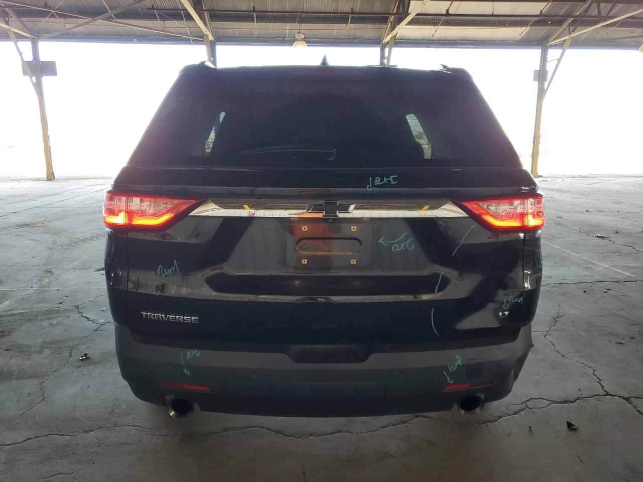 CHEVROLET TRAVERSE LT