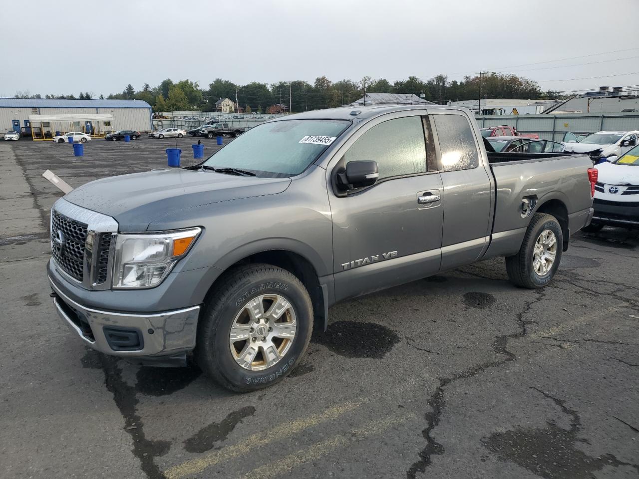 NISSAN TITAN SV