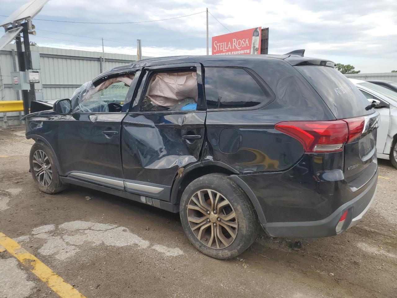 MITSUBISHI OUTLANDER ES