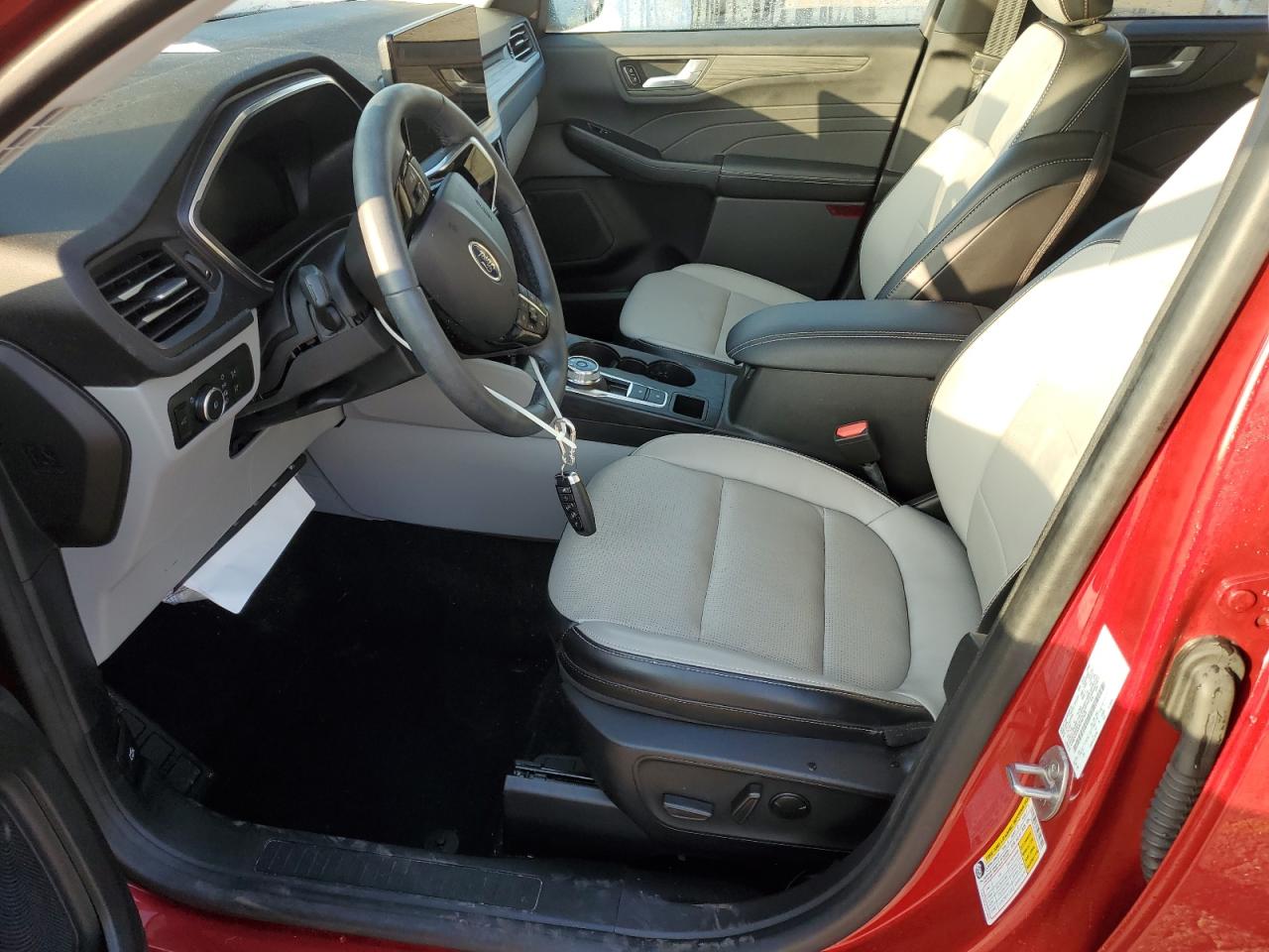 FORD ESCAPE PLATINUM