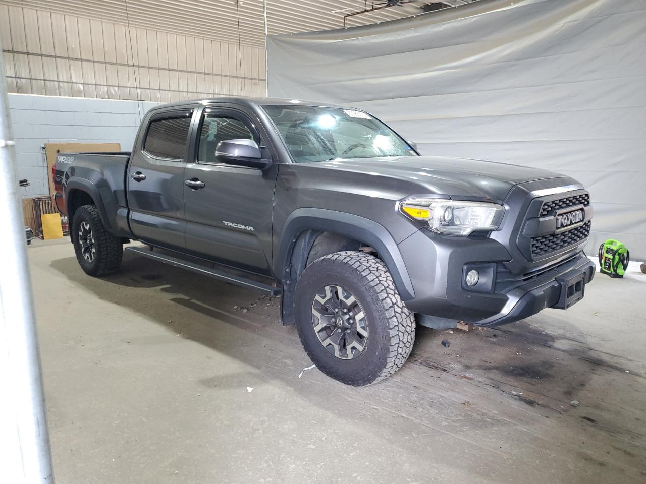 TOYOTA TACOMA DOUBLE CAB
