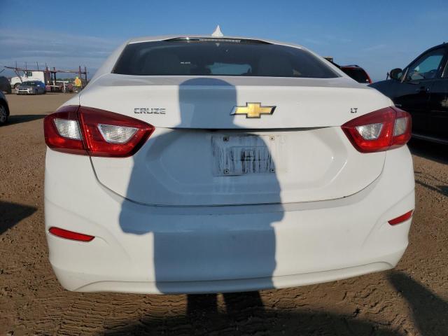 2018 CHEVROLET CRUZE LT 1G1BE5SM8J7155257