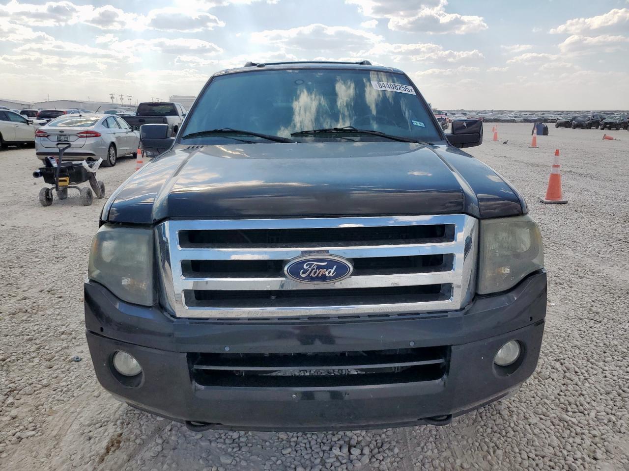 FORD EXPEDITION LIMITED