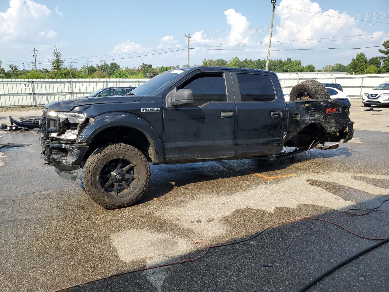 FORD F-150 SUPERCREW