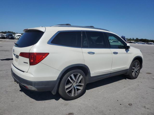 2016 HONDA PILOT TOURING 5FNYF5H95GB023514