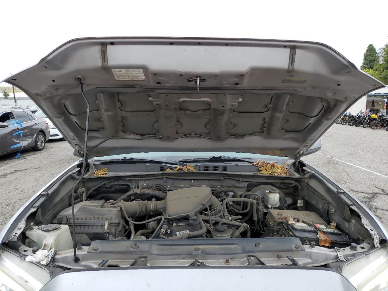 TOYOTA TACOMA ACCESS CAB