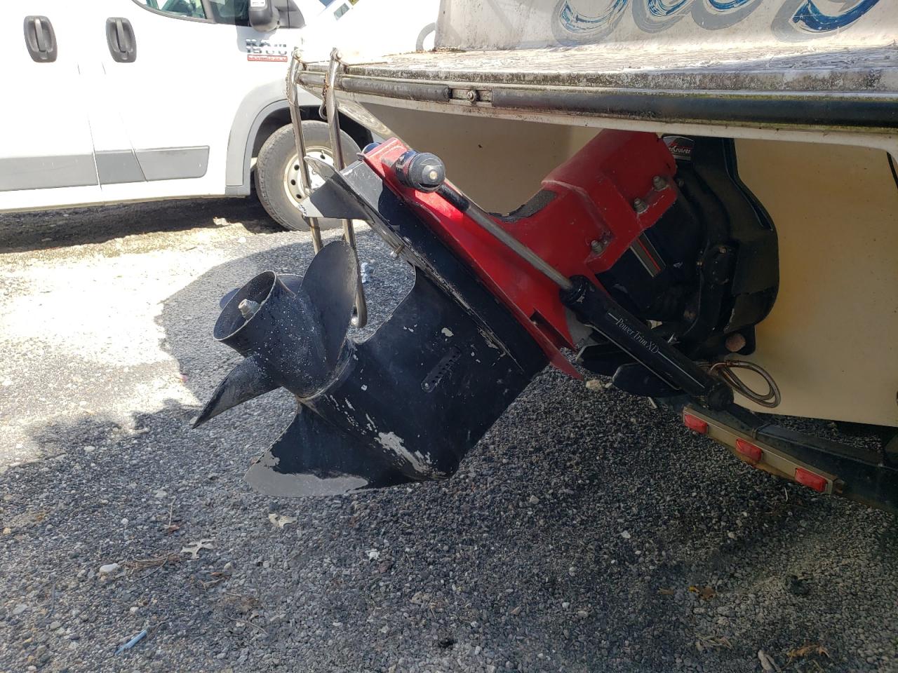 Lot #3261194969 1988 RINKER MARINE LOT